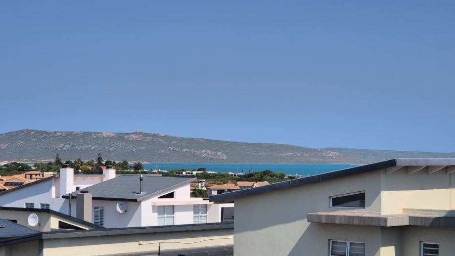 3 Bedroom Property for Sale in Calypso Beach Western Cape